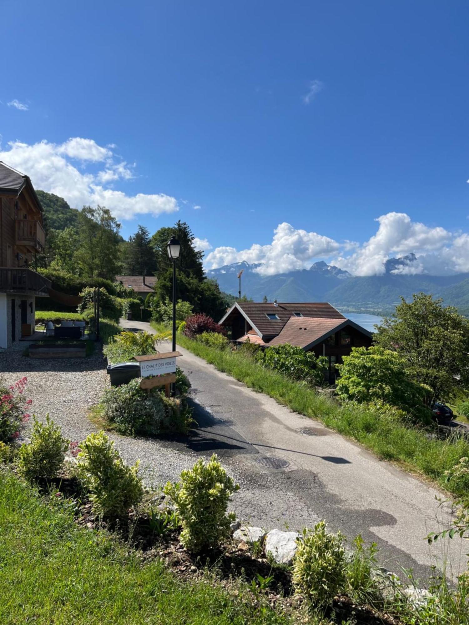 Bed and Breakfast Le Chalet Des Voiles à Talloires Extérieur photo